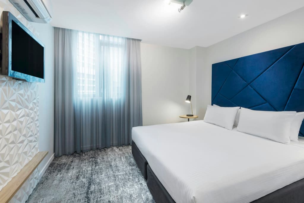 Brady Apartment Hotel Flinders Street Hotel - photo 5