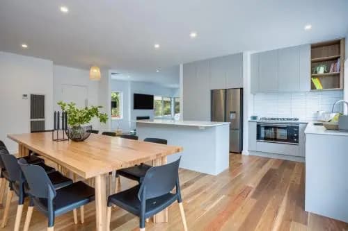 Molly's Beach House: - photo 11