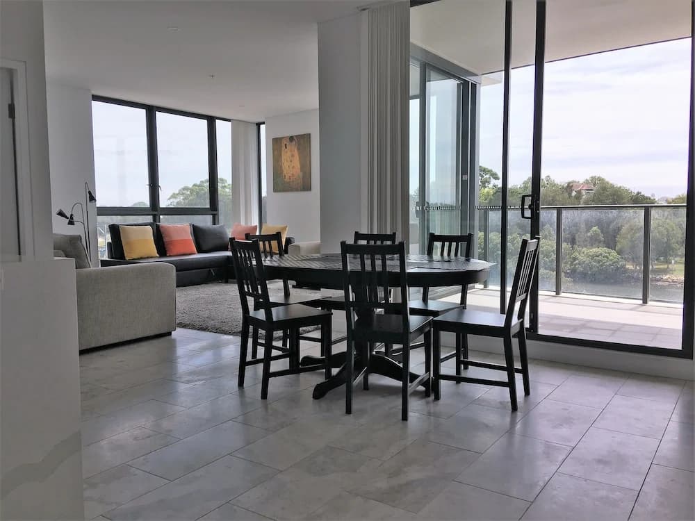 Exclusive apartment with water views - photo 7