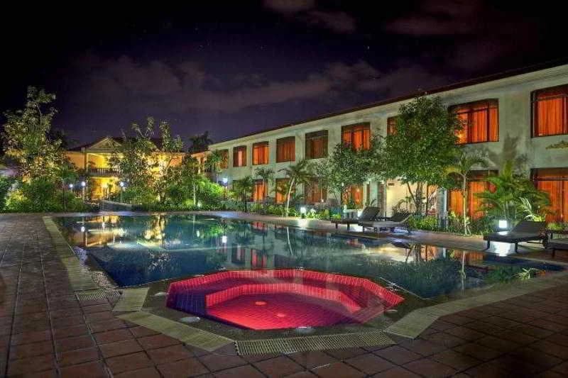 Hibiscus Angkor Resort - photo 3