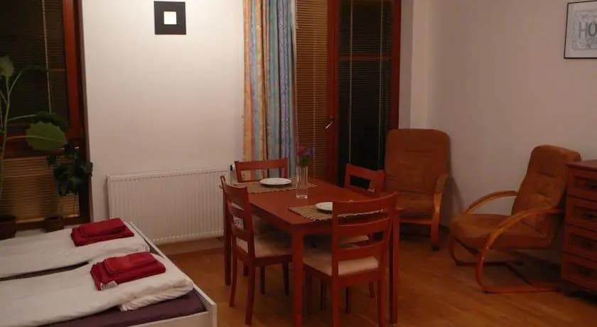 Primavera Apartments - photo 3