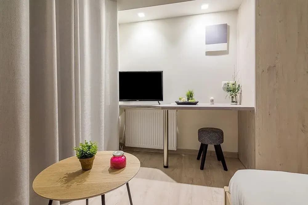 Modern Athens Studio by Cloudkeys - photo 5