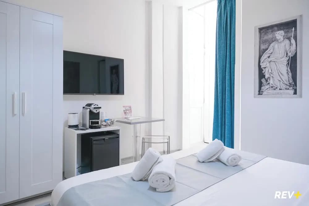 Viale Giulio Cesare Guest House - photo 4