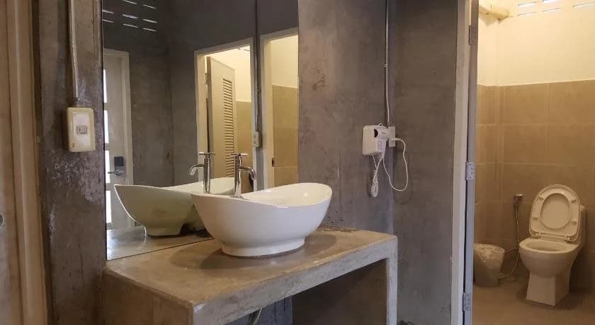 Chang Home Guest House - photo 7