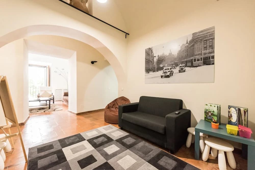 Vegas Apartment Center - photo 17