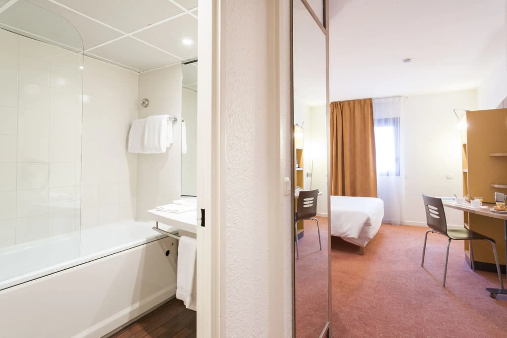 Suite Home - Canal Suites(Paris La Villette) - photo 12
