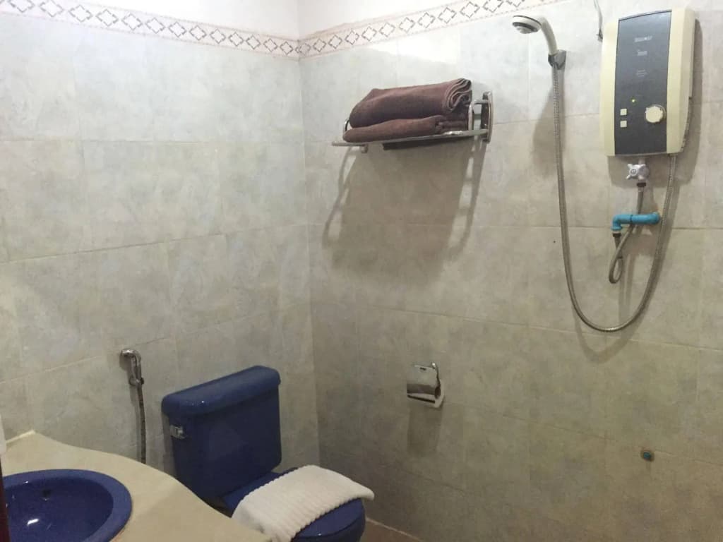 River Village Manor - photo 10