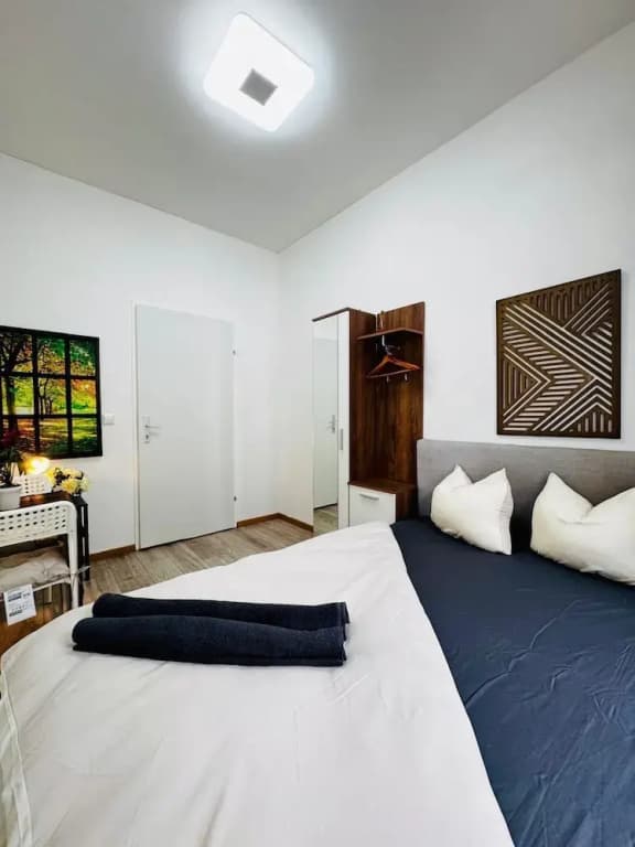 Affordable 4BR Near Stadthalle - photo 15