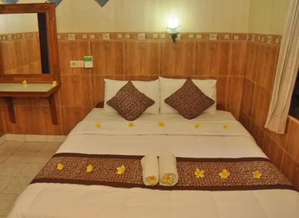 Indra Homestay - photo 4