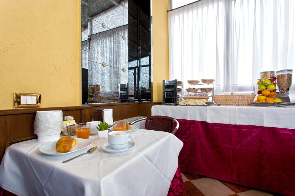 Hotel Conterie - photo 10