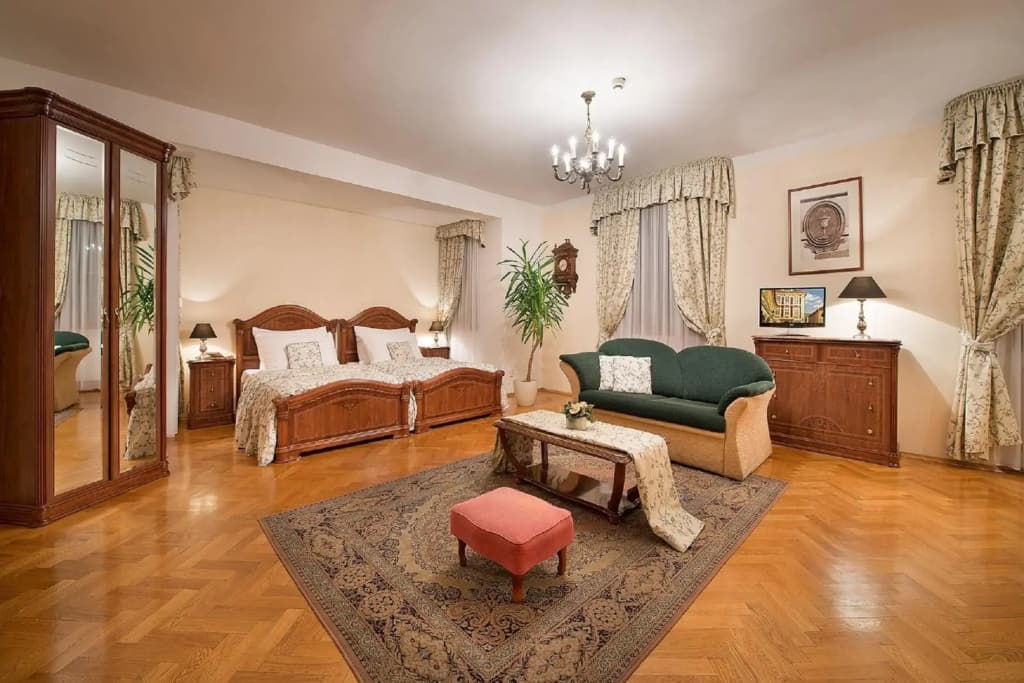 Boutique Hotel Constans - photo 4