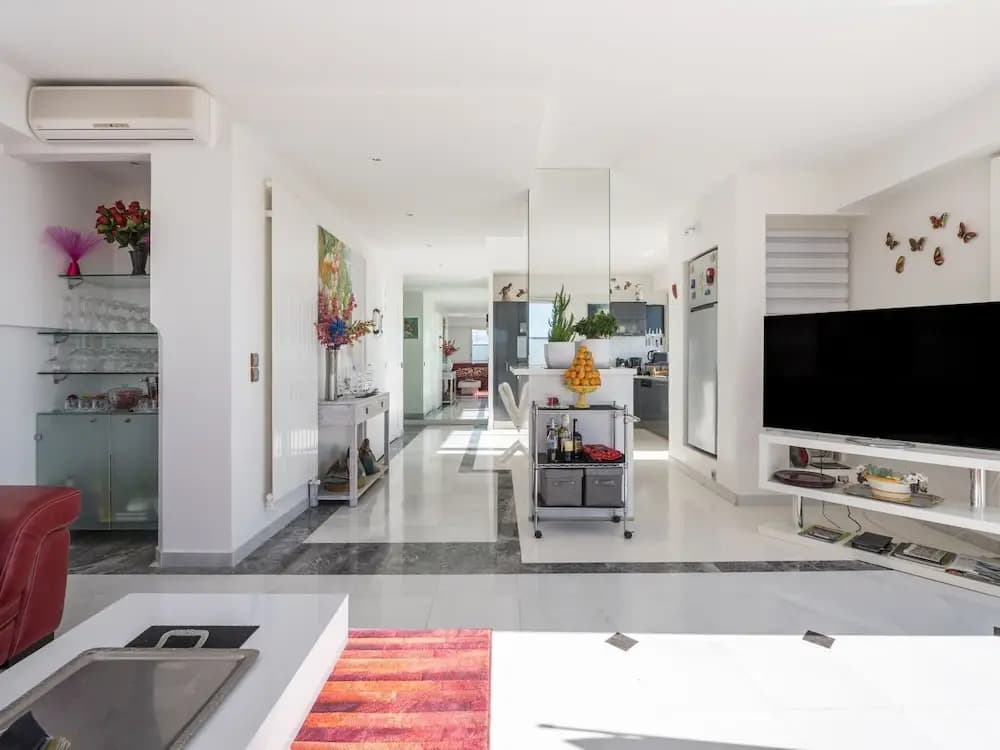 Elegant Apartment in Nice With Swimming Pool - photo 12