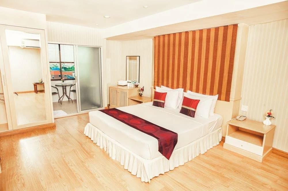The CM Hotel - photo 5