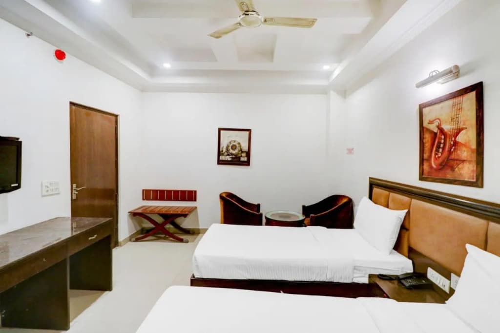 Hotel La Sapphire - photo 24