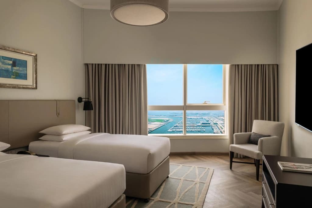 Dubai Marriott Harbour Hotel & Suites - photo 5