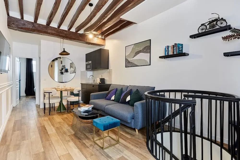 Duplex in the Center of Paris - photo 7