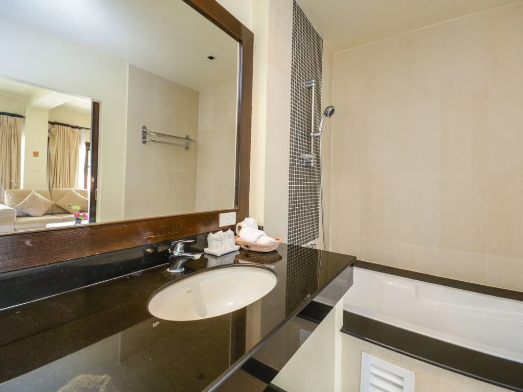 Enjoys Beach House Karon - photo 10