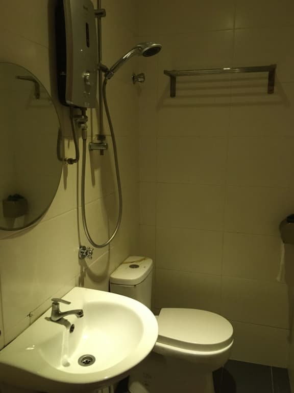Red Apple Hotel - photo 10