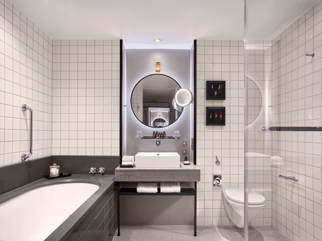 The Trafalgar St. James London, Curio Collection by Hilton - photo 33