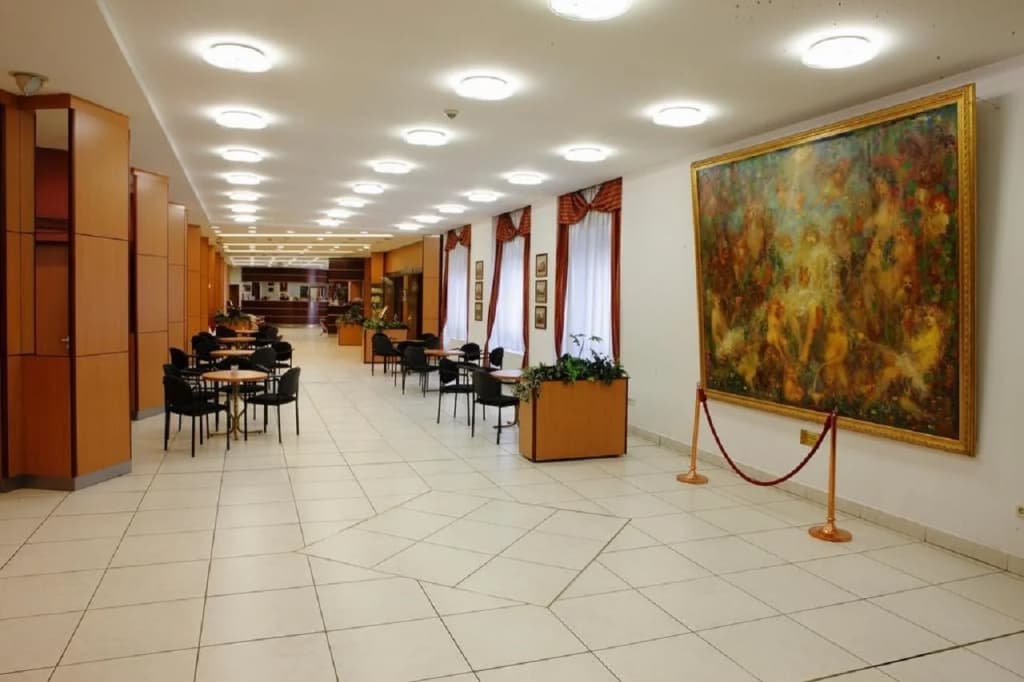 Hotel Benczur - photo 19