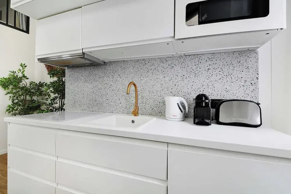 Charming Apartment - 2br/4p - Rochechouart - photo 13