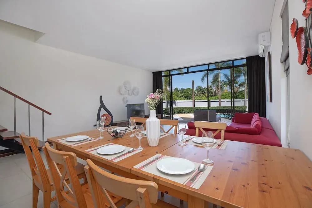 Designer 3BR Pool Access Villa Argent 8 - photo 16