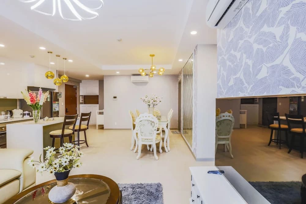 3BRs Luxury Apartment Cityview - photo 1