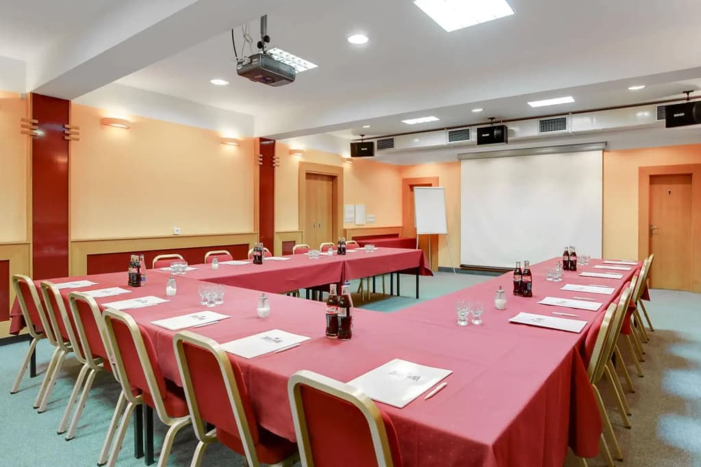 Hotel Astra - photo 14
