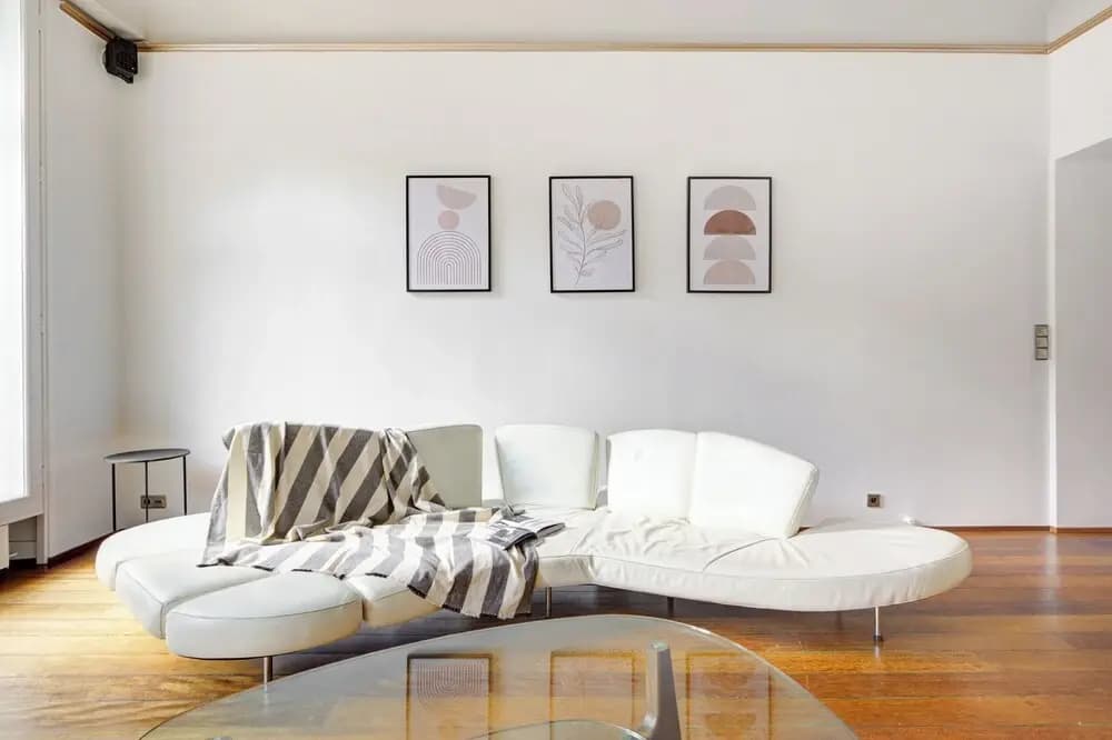 Le Marais & Place de la Republique 3BR - photo 17