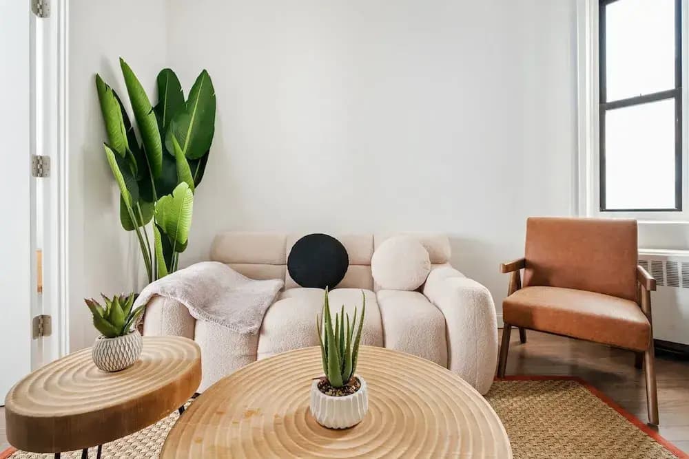 1290-3 New Renovated 2 Bedrooms in UES - photo 8