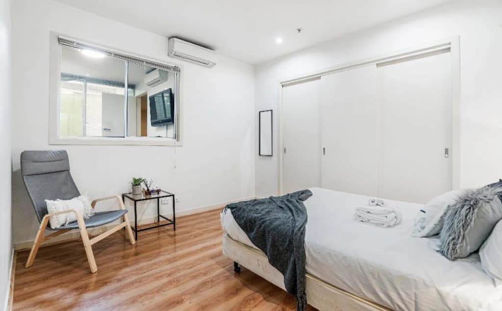 325 Collins Street - photo 5