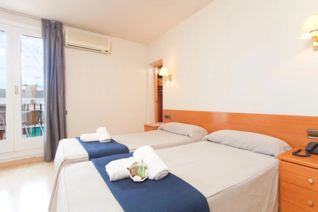 Hotel Everest - photo 4