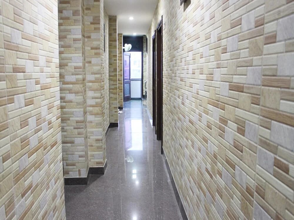 OYO 2705 Hotel Preet Palace - photo 13