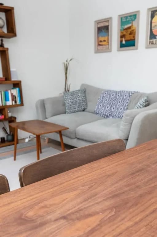 Stylish and Light 1 Bedroom Flat Near Victoria Park - photo 11