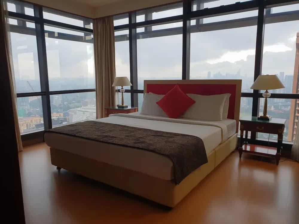 Berjaya Times Square Apartment Complex - photo 1