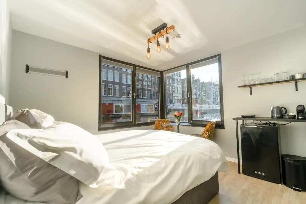 2 Houseboat Suites Amsterdam Prinsengracht - photo 5