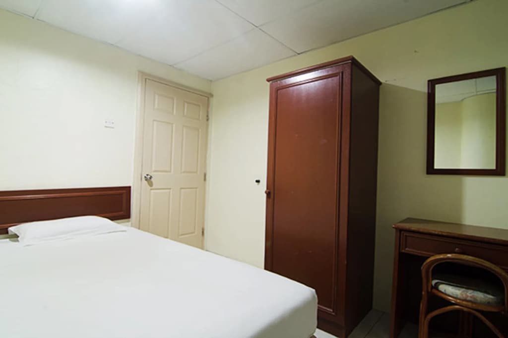 Coral Bay Resort - photo 3