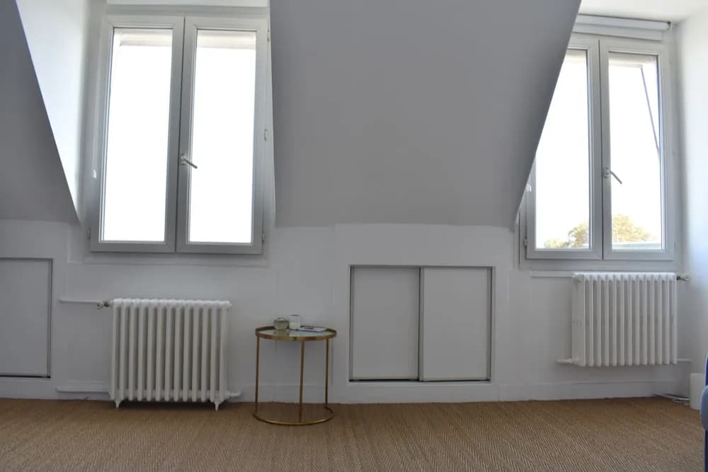 1 Bedroom Apartment Near Champs Elysee - photo 9
