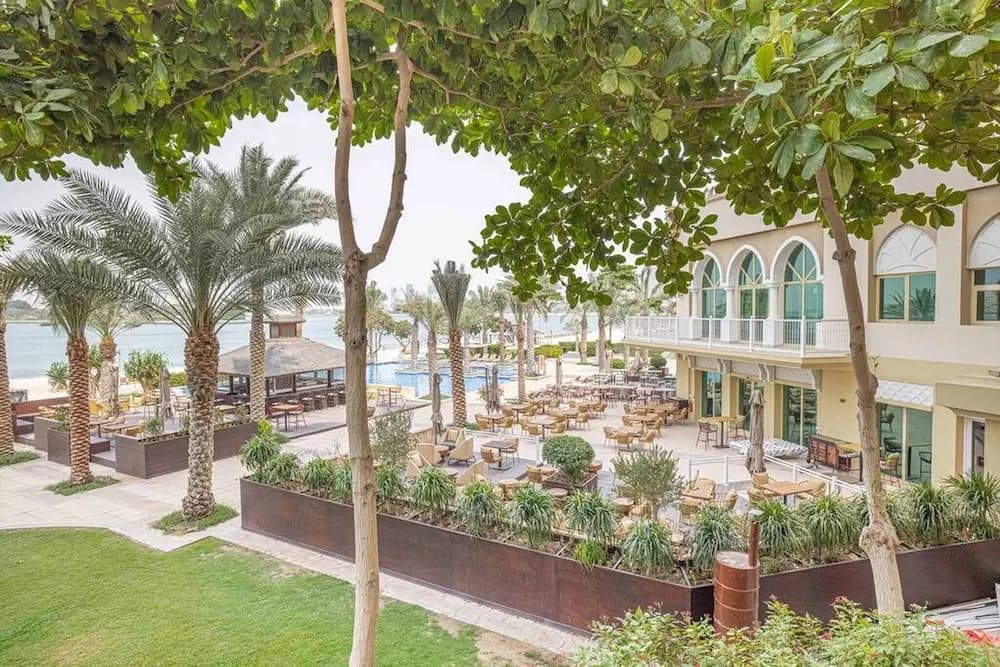 Palm Jumeirah 2 Br M - Full Sea And Beach View - photo 32