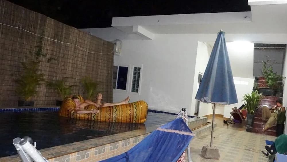 Chillax Hostel - photo 11