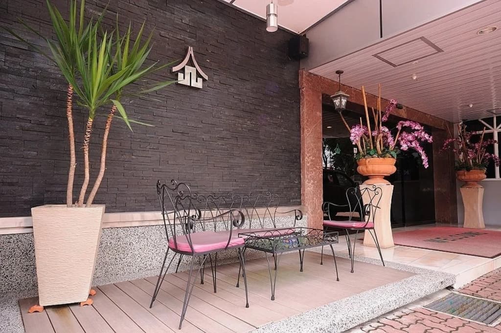 Hotel Waterfall - photo 17