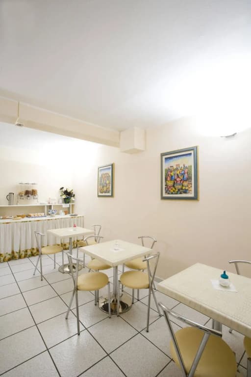 Miu Hotel - photo 14