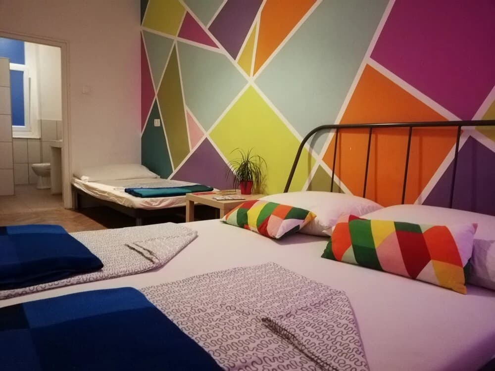 Unity Hostel Udvarrom - photo 5
