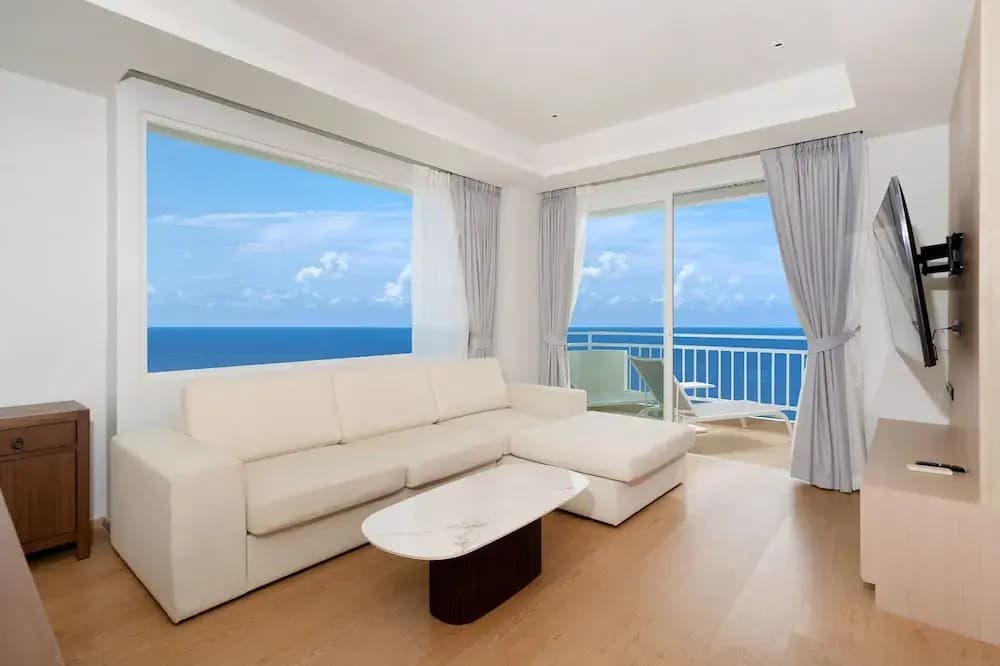 Sea View Chic Design 2BR Karon Condo 16C - photo 5