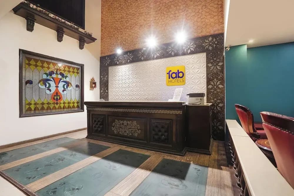 Fabhotel Nfc Royale - photo 1