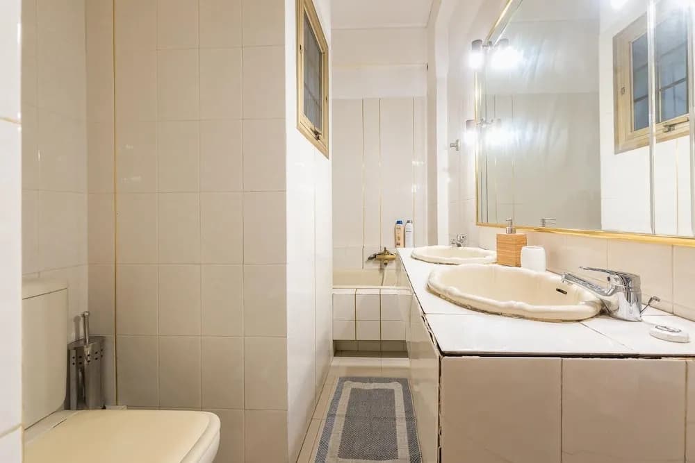 Victoria Capitan Apartment - photo 8