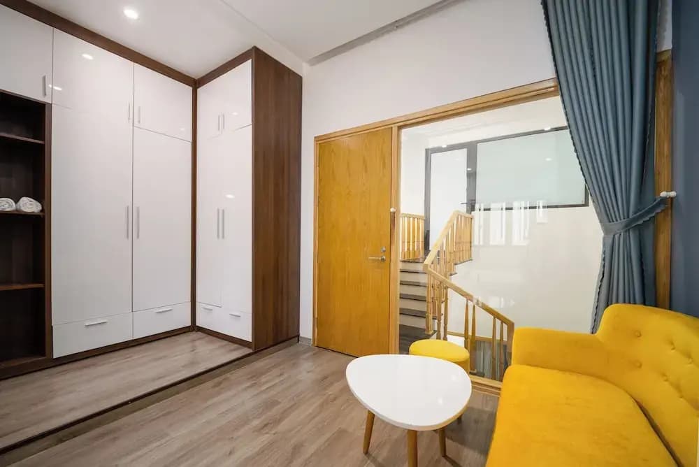 N to M House - photo 4