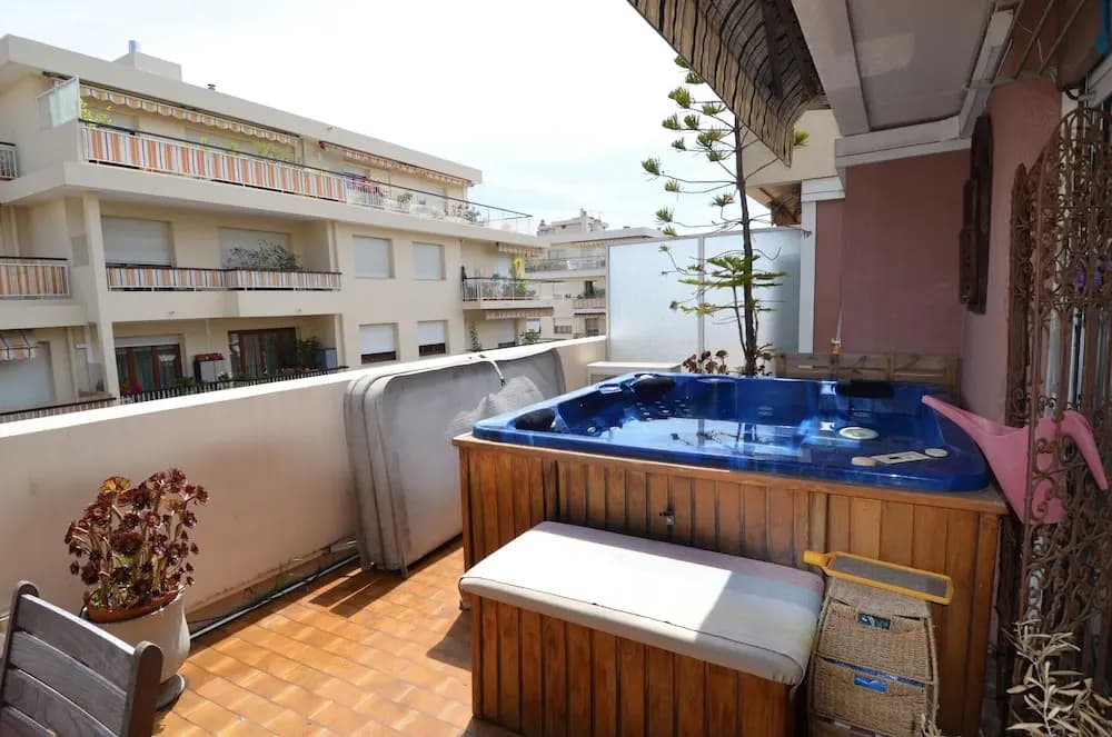 Modern apartment 6 persons with Jacuzzi in Nice Downtown - photo 11