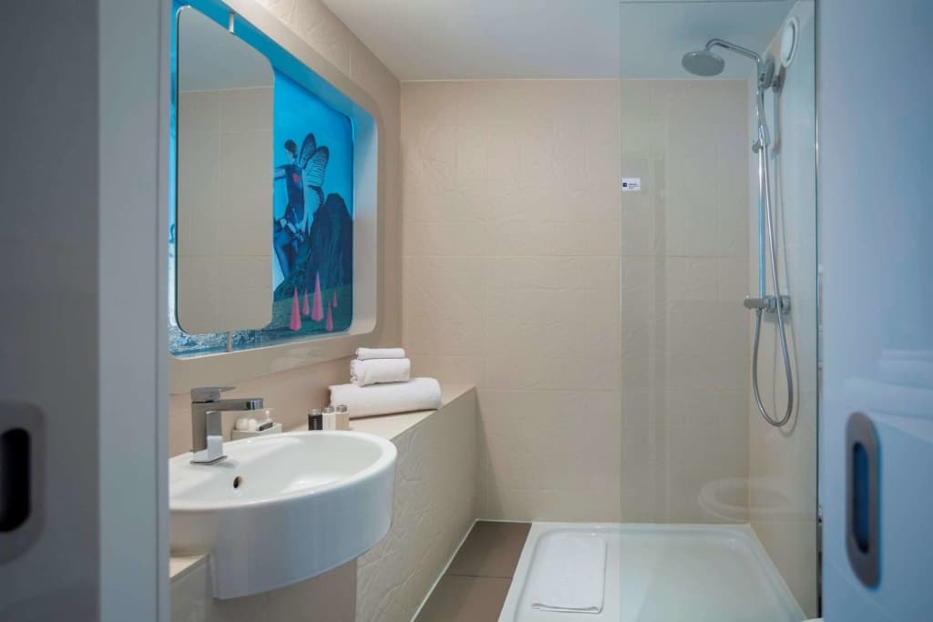 Hôtel Le Marcel - Paris Gare de l'Est - photo 7