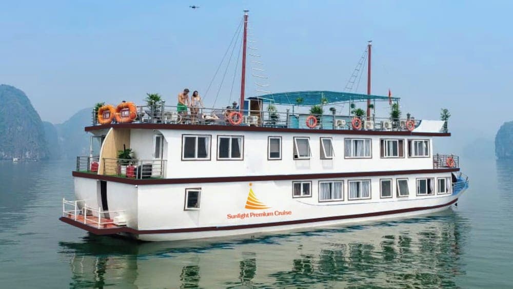 Halong Sunlight Premium Cruise - photo 1